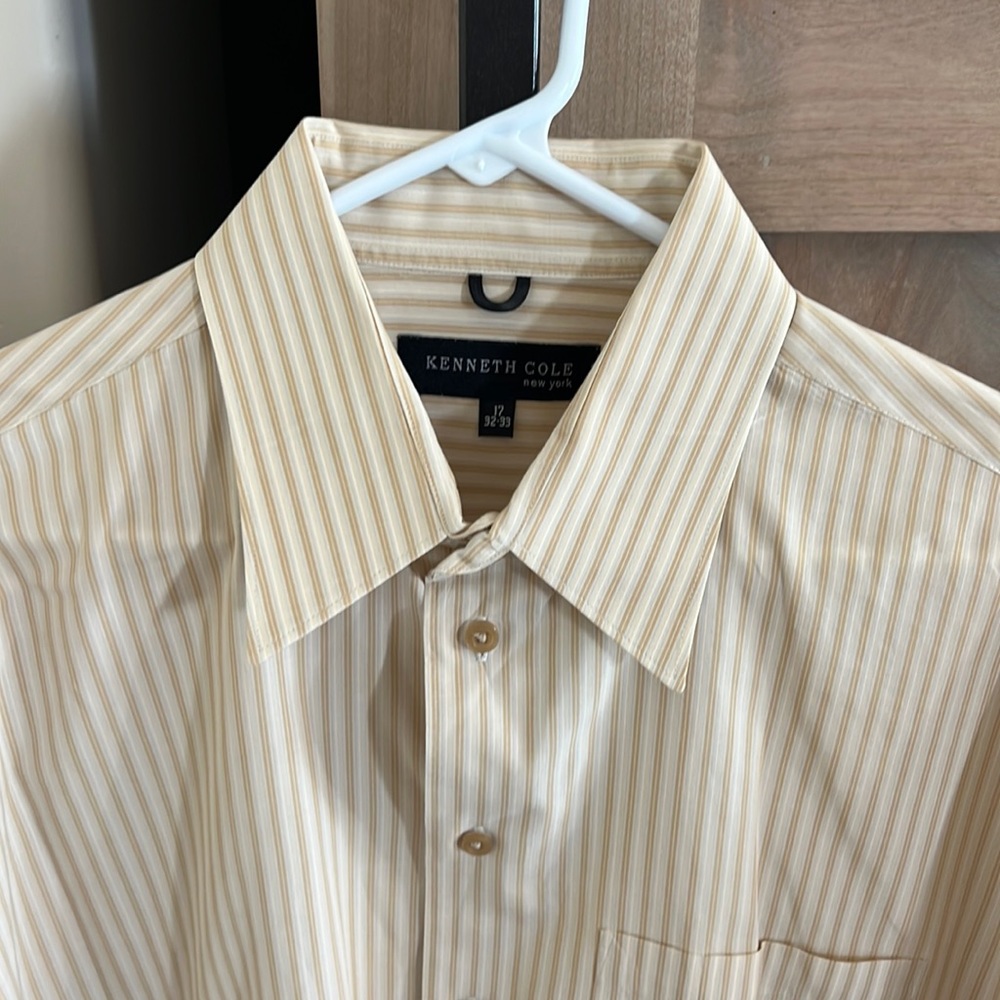 Kenneth Cole button down - Picture 2 of 4